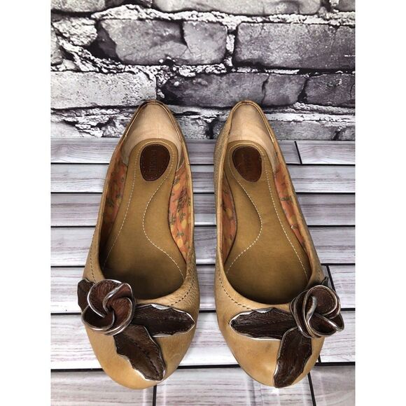 Fossil Brown Tan Leather Rose Floral Slip On Ballet Flats Shoes Women Sz 8.5M US - Picture 4 of 16